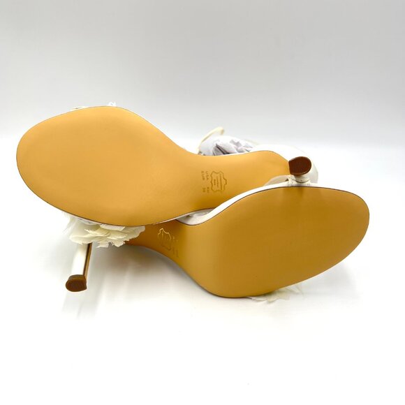 Nina Womens 6 Ivory White Satin Feather Embellished Heels Dress Sandals Shoes - Picture 10 of 14